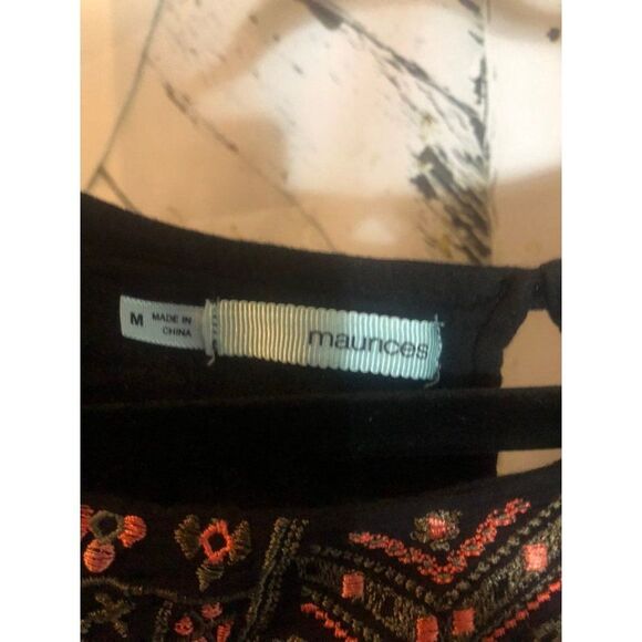 Maurices size medium m black embroidered Tank top boho hippie - Picture 3 of 5